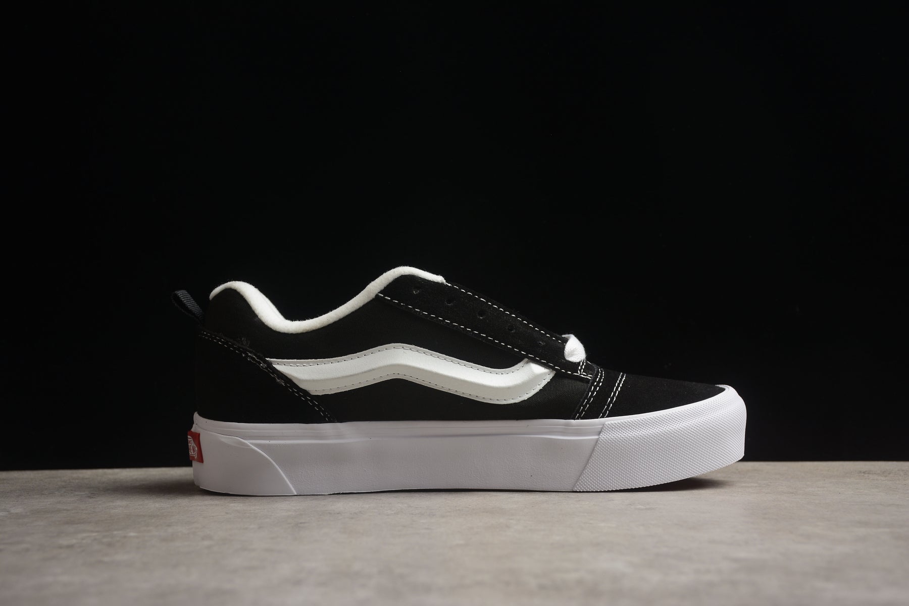 Vans Knu Stack Black White