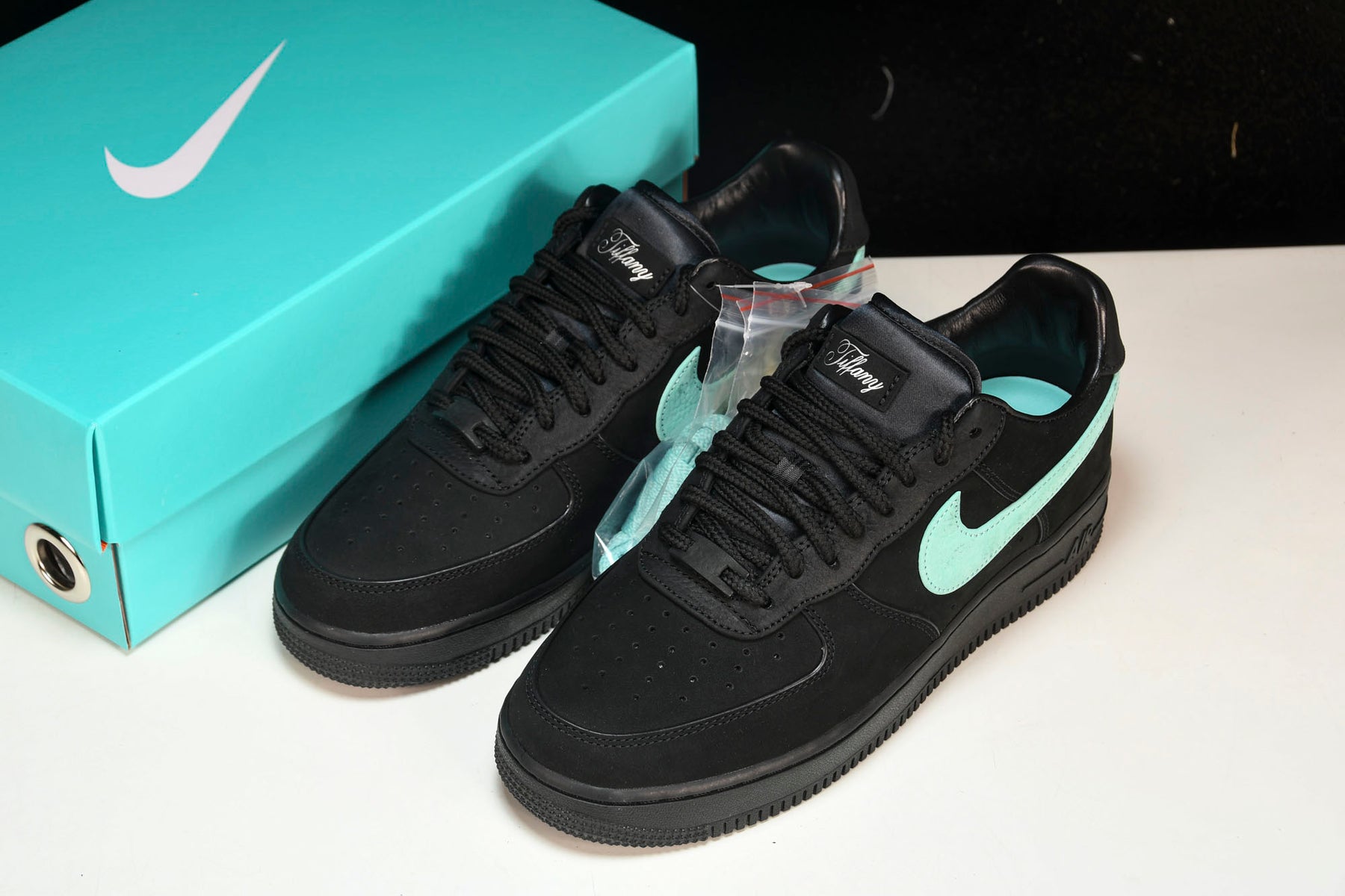 Tiffany & Co. x Nike Air Force 1 Low 1837