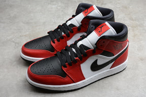 Air Jordan 1 Mid Chicago Toe