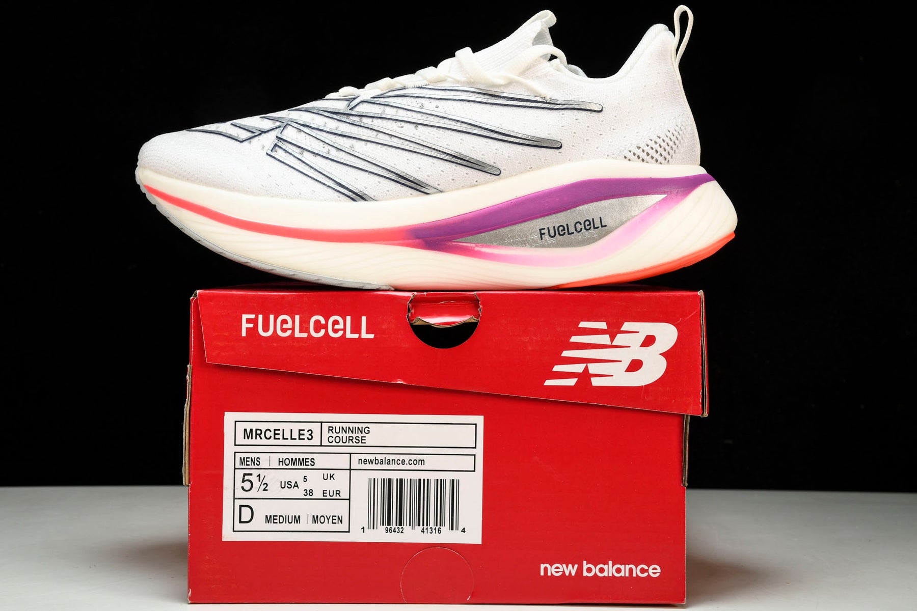 New Balance FuelCell SC Elite V3 White Victory