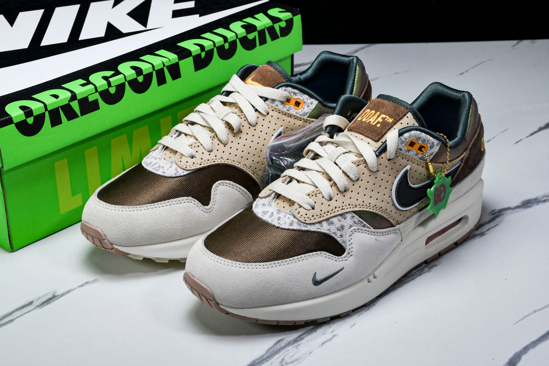 Nike Air Max 1 '87 Premium University of Oregon PE