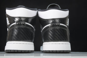 Air Jordan 1 Mid Carbon Fiber