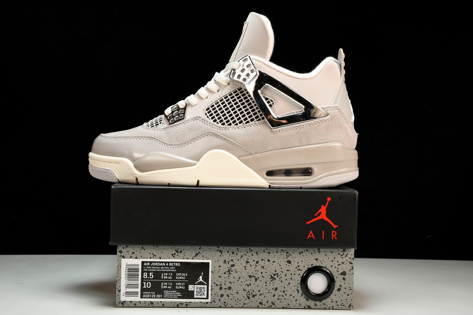 Air Jordan 4 Retro Frozen Moments