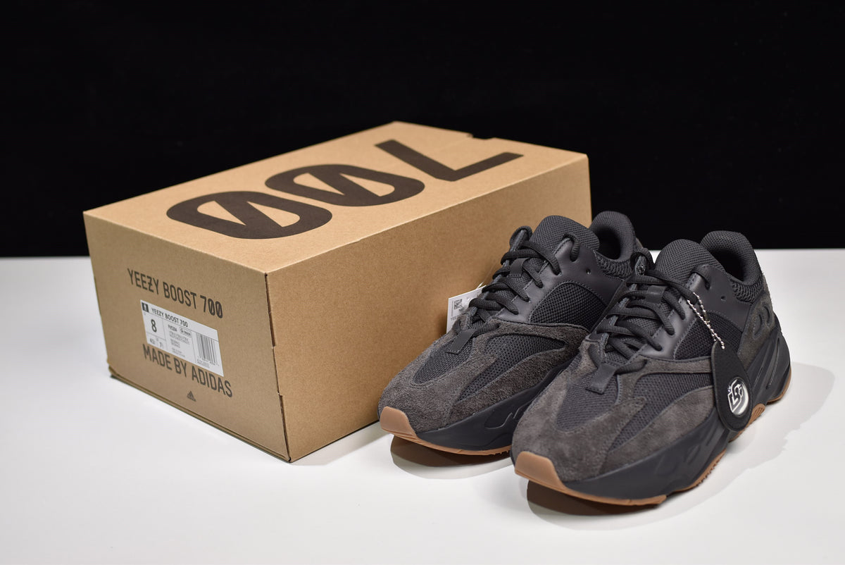 adidas Yeezy Boost 700 Utility Black