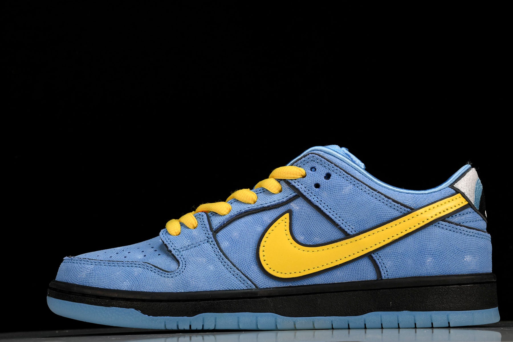 Nike SB Dunk Low The Powerpuff Girls Bubbles