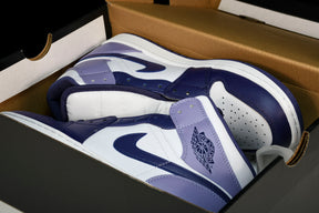 Air Jordan 1 Mid Blueberry