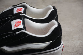 Vans Knu Skool Black True White