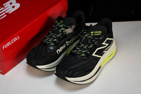 New Balance FuelCell SuperComp V2 Black