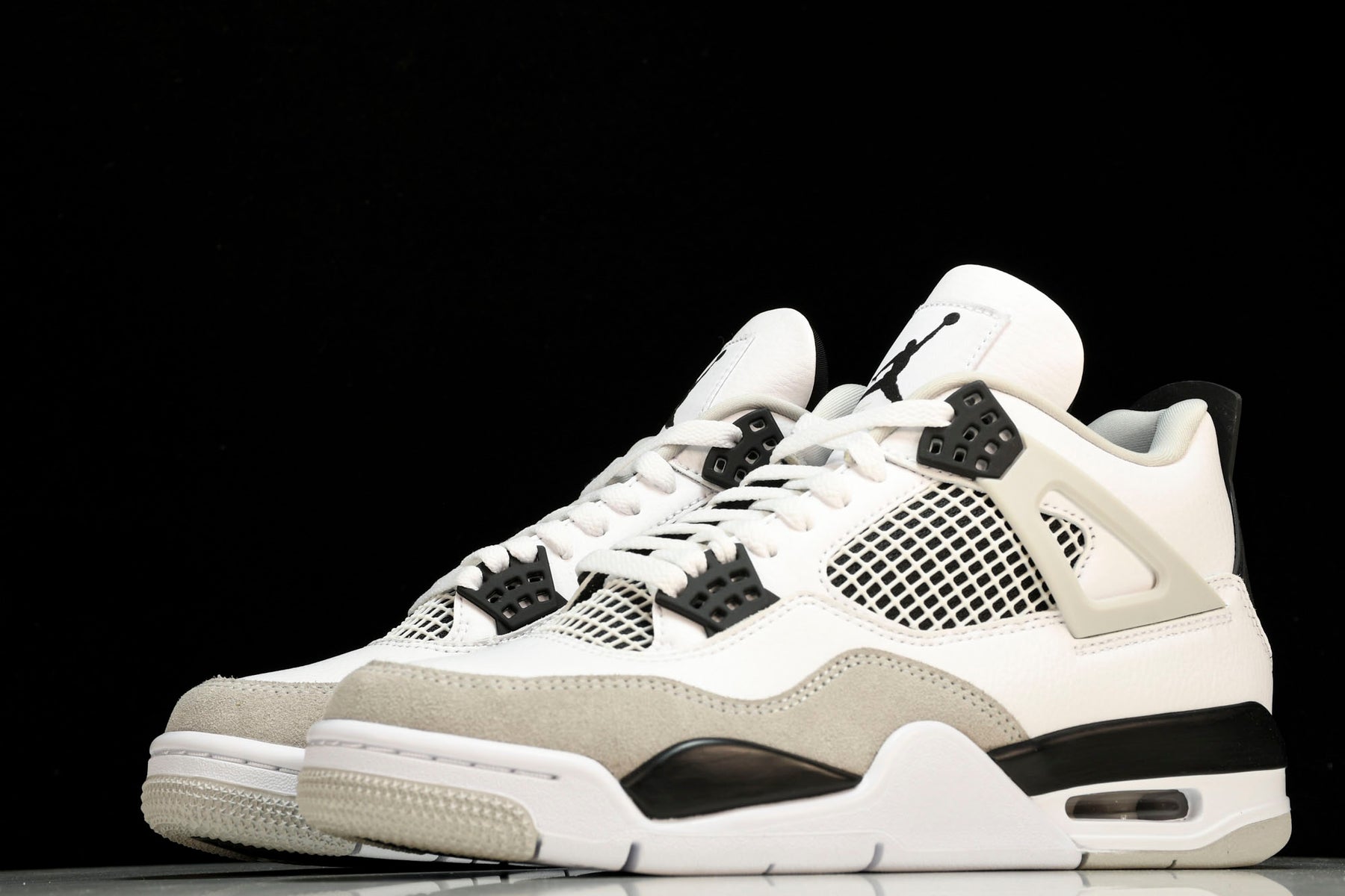 Air Jordan 4 Retro Military Black