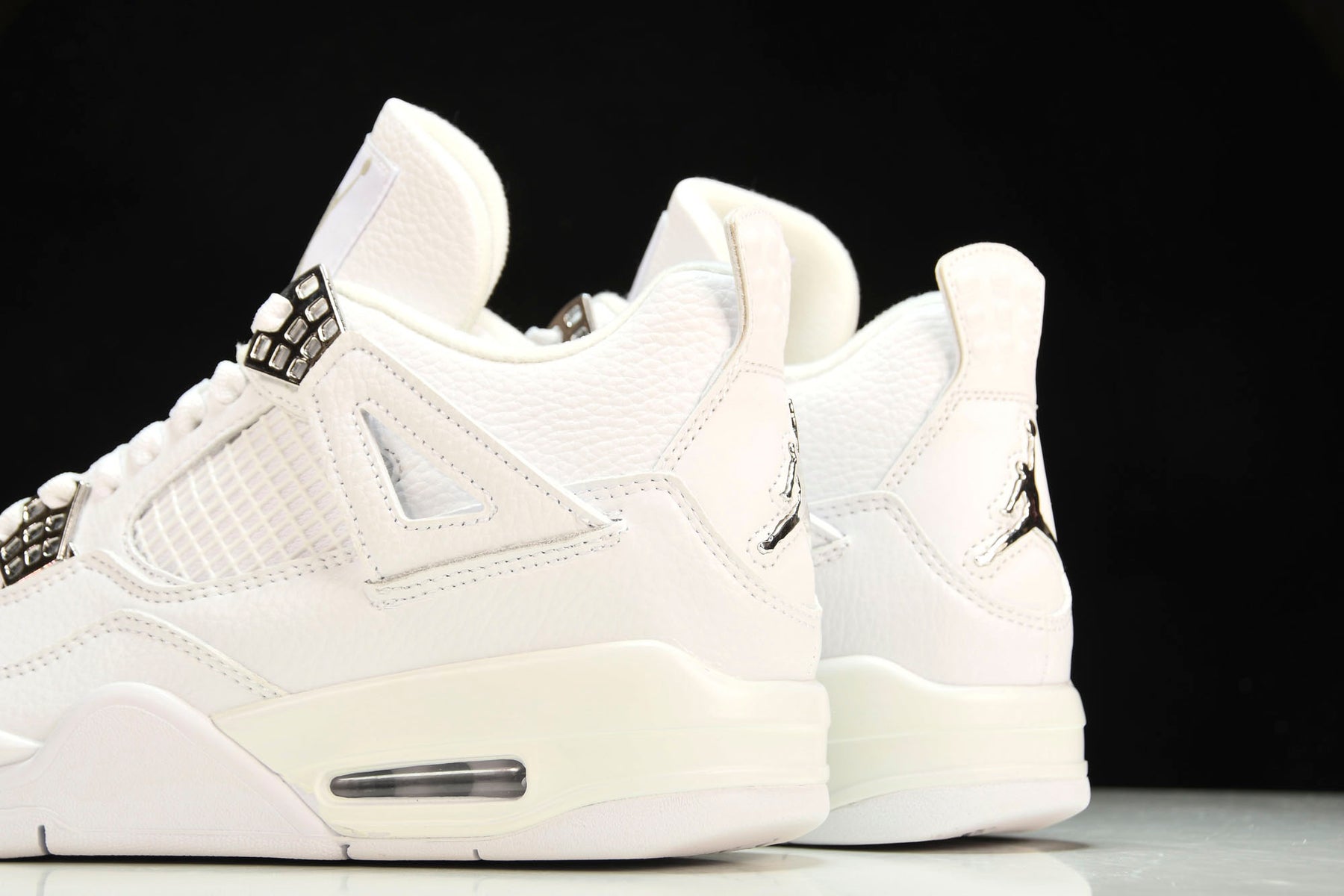 Air Jordan 4 Retro Pure Money