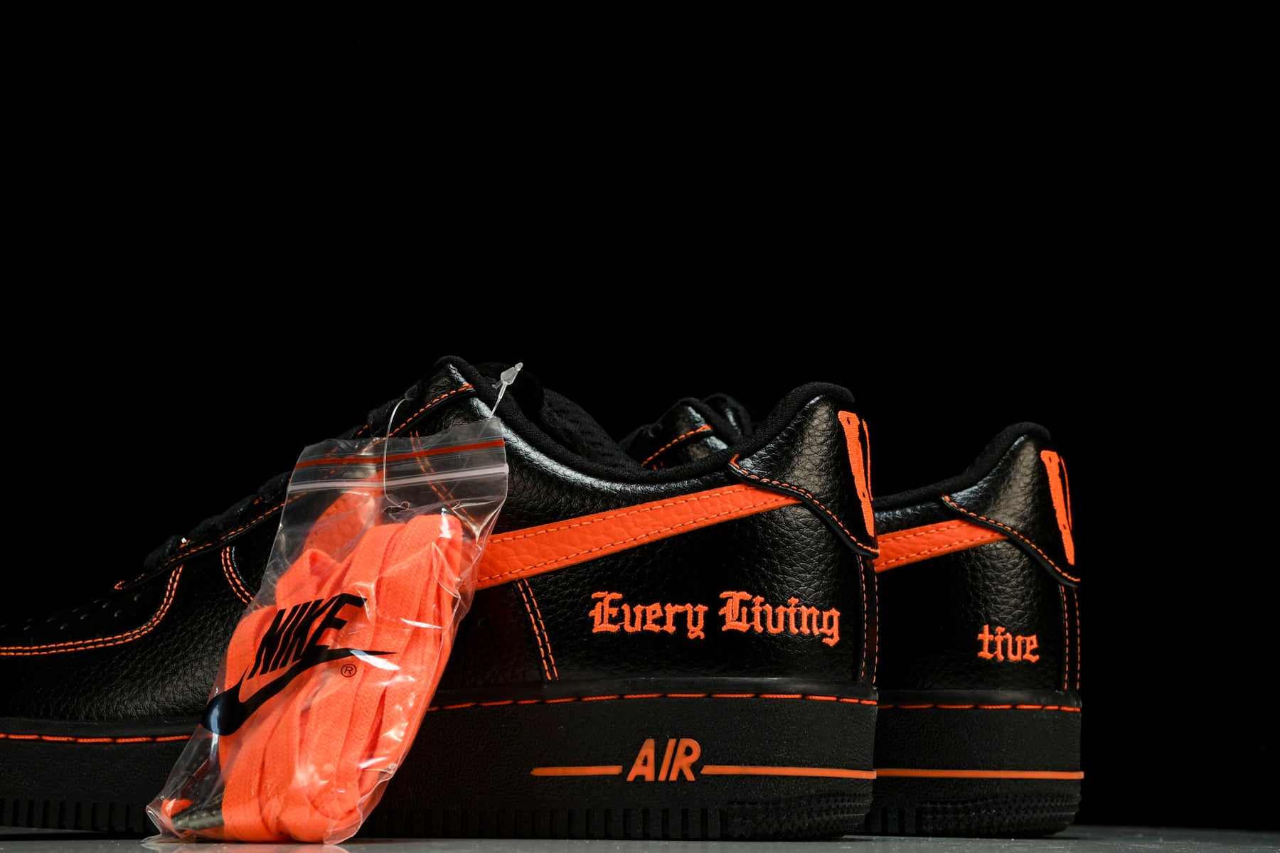 VLONE x Nike Air Force 1 Low