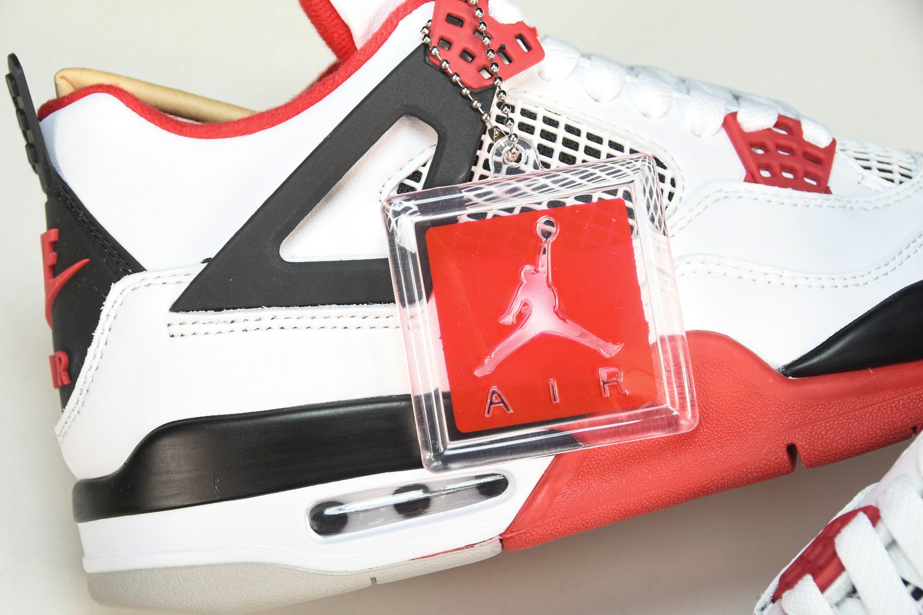 Air Jordan 4 Retro Fire Red (2020)