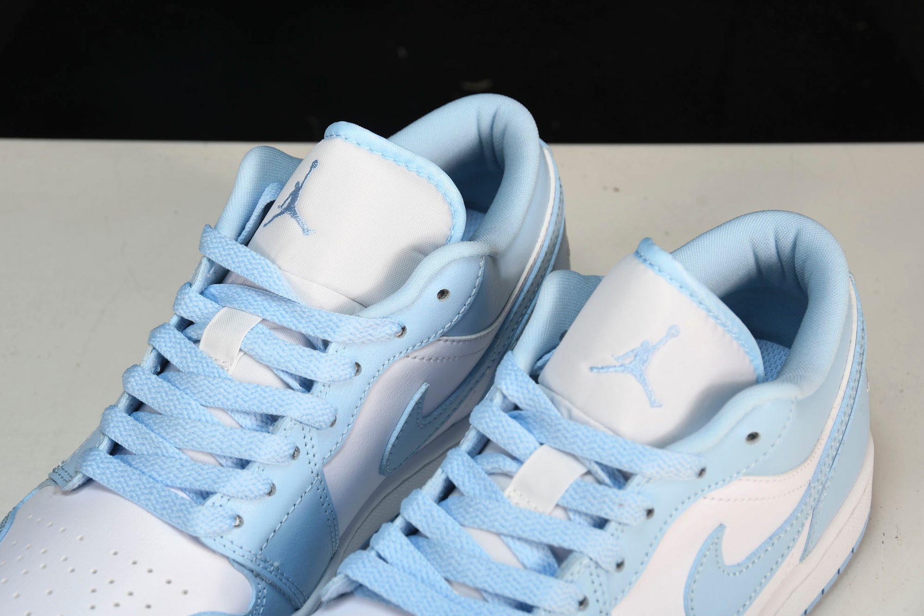 Air Jordan 1 Low White Ice Blue