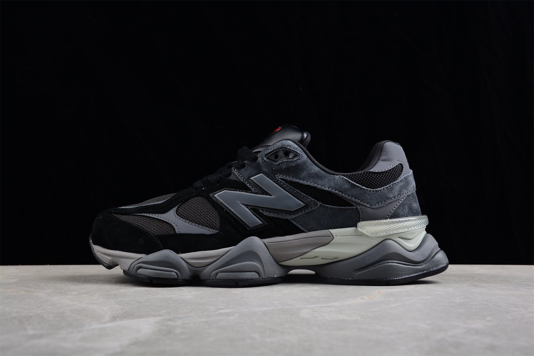 New Balance 9060 Black Castlerock