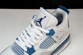 Air Jordan 4 Retro Military Blue