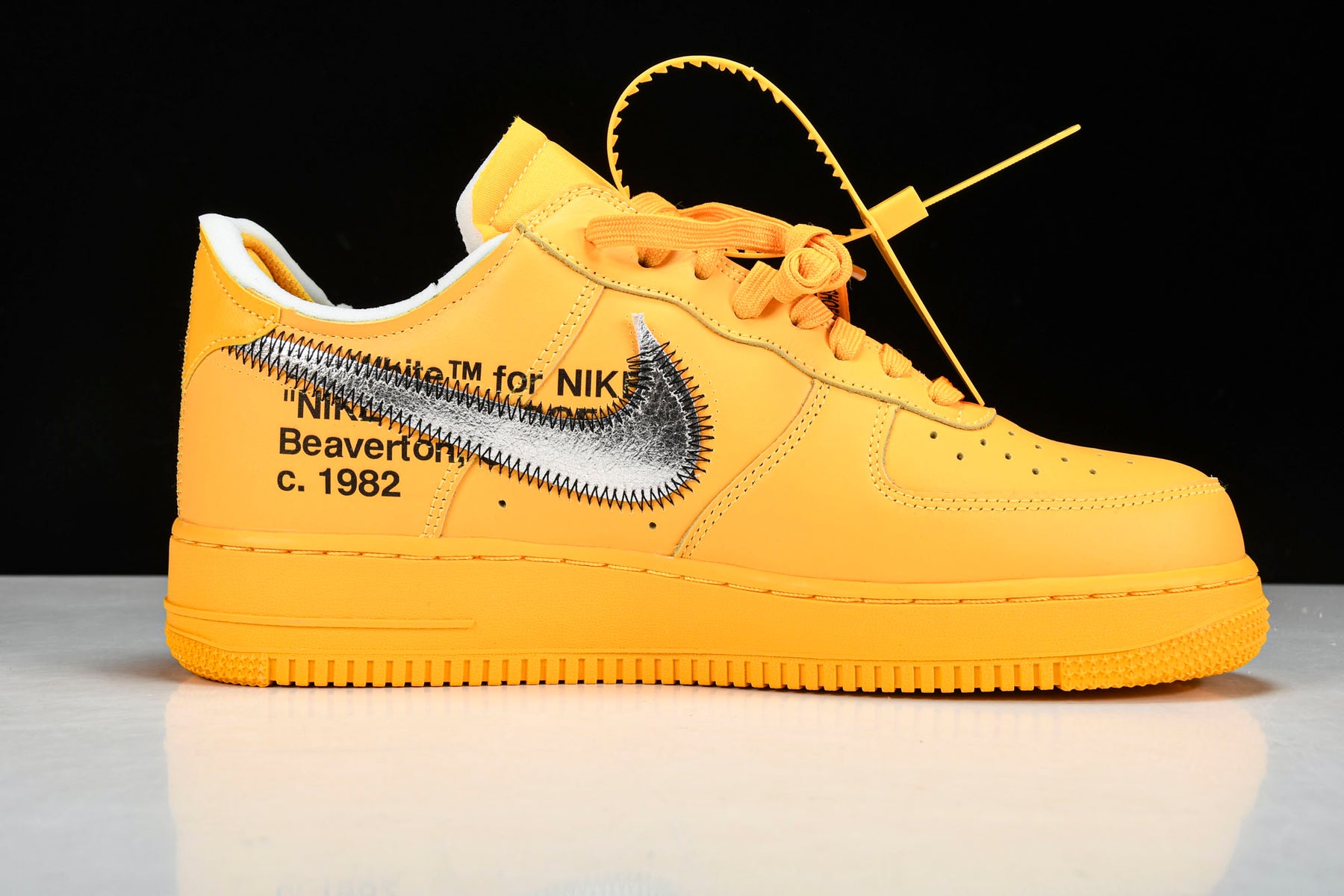 Nike Air force 1 Low Off White University Gold