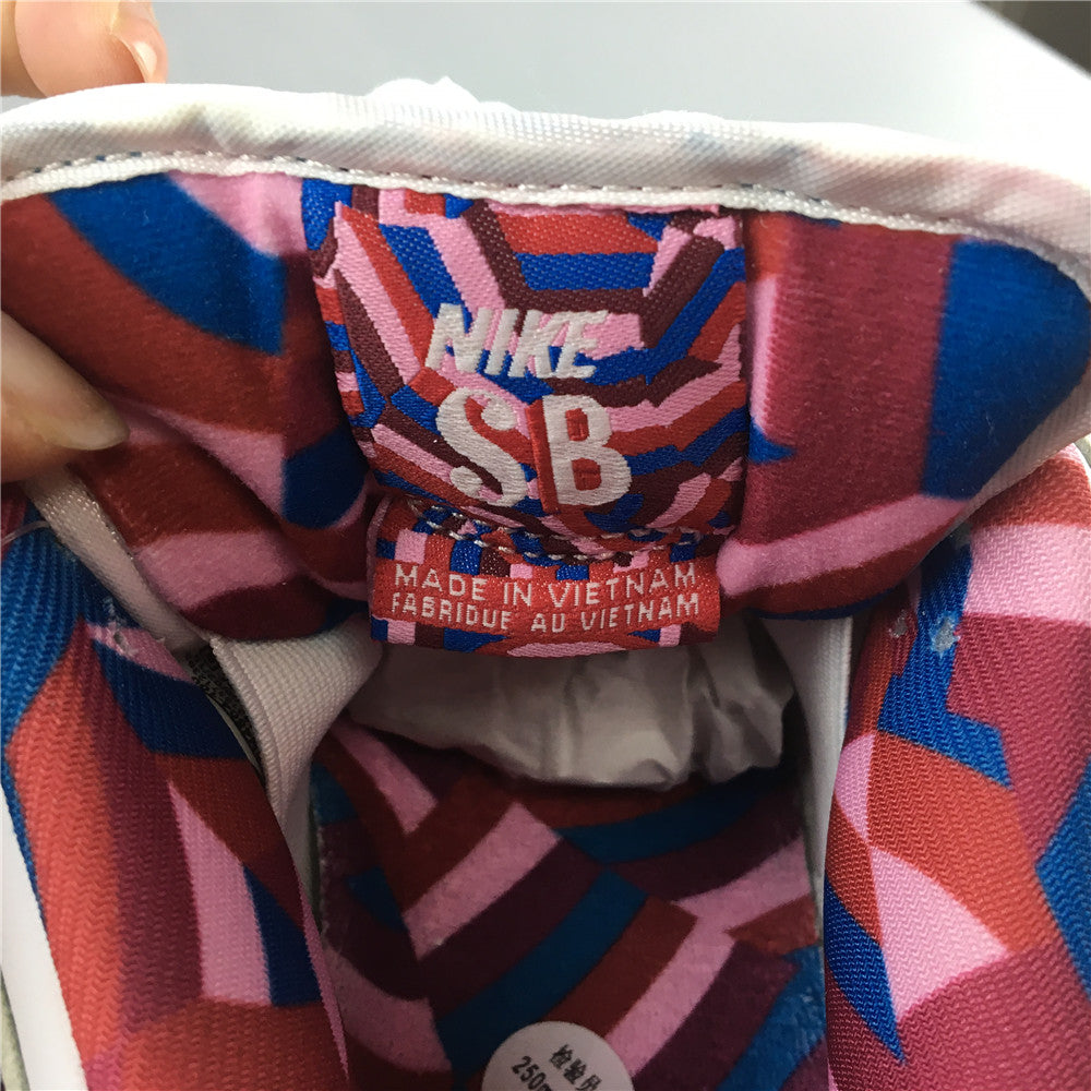 Nike SB Dunk Low Parra