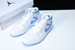 Air Jordan 1 Mid UNC