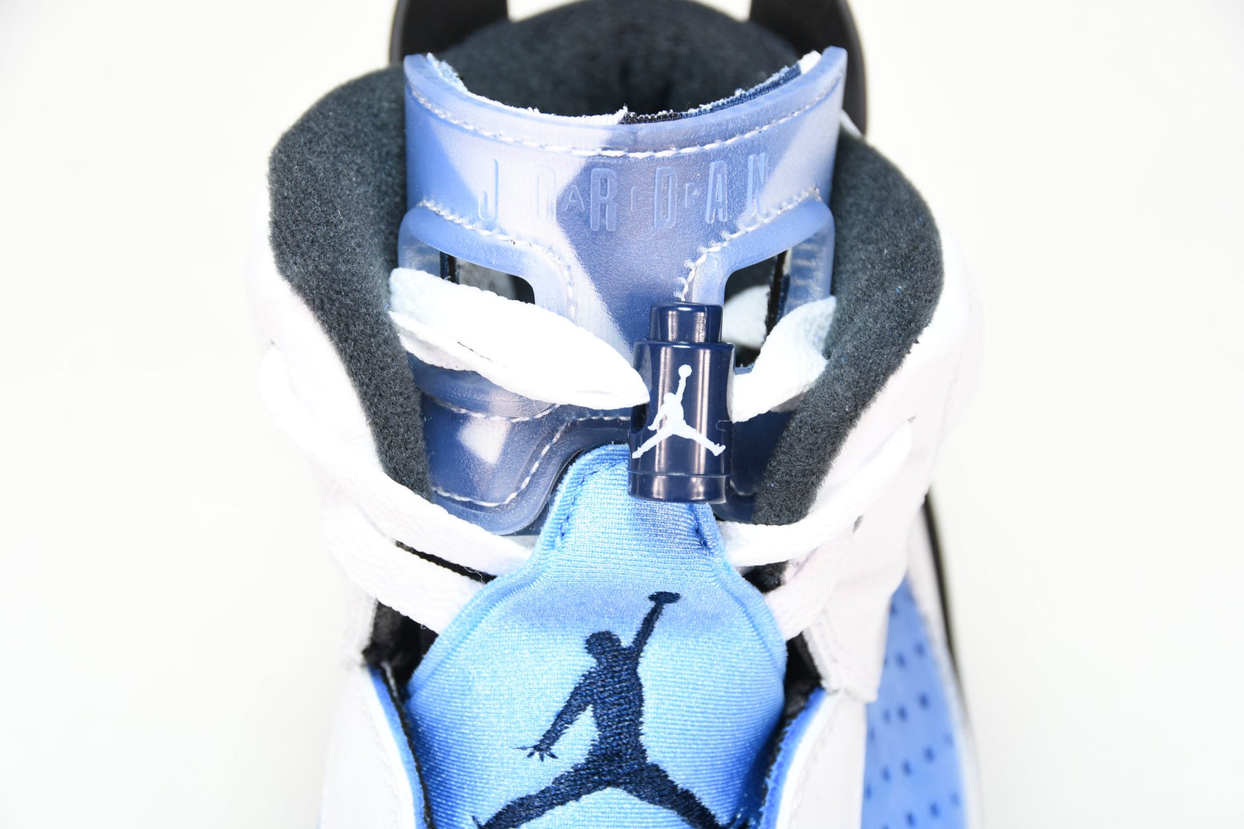 Air Jordan 6 Retro UNC White