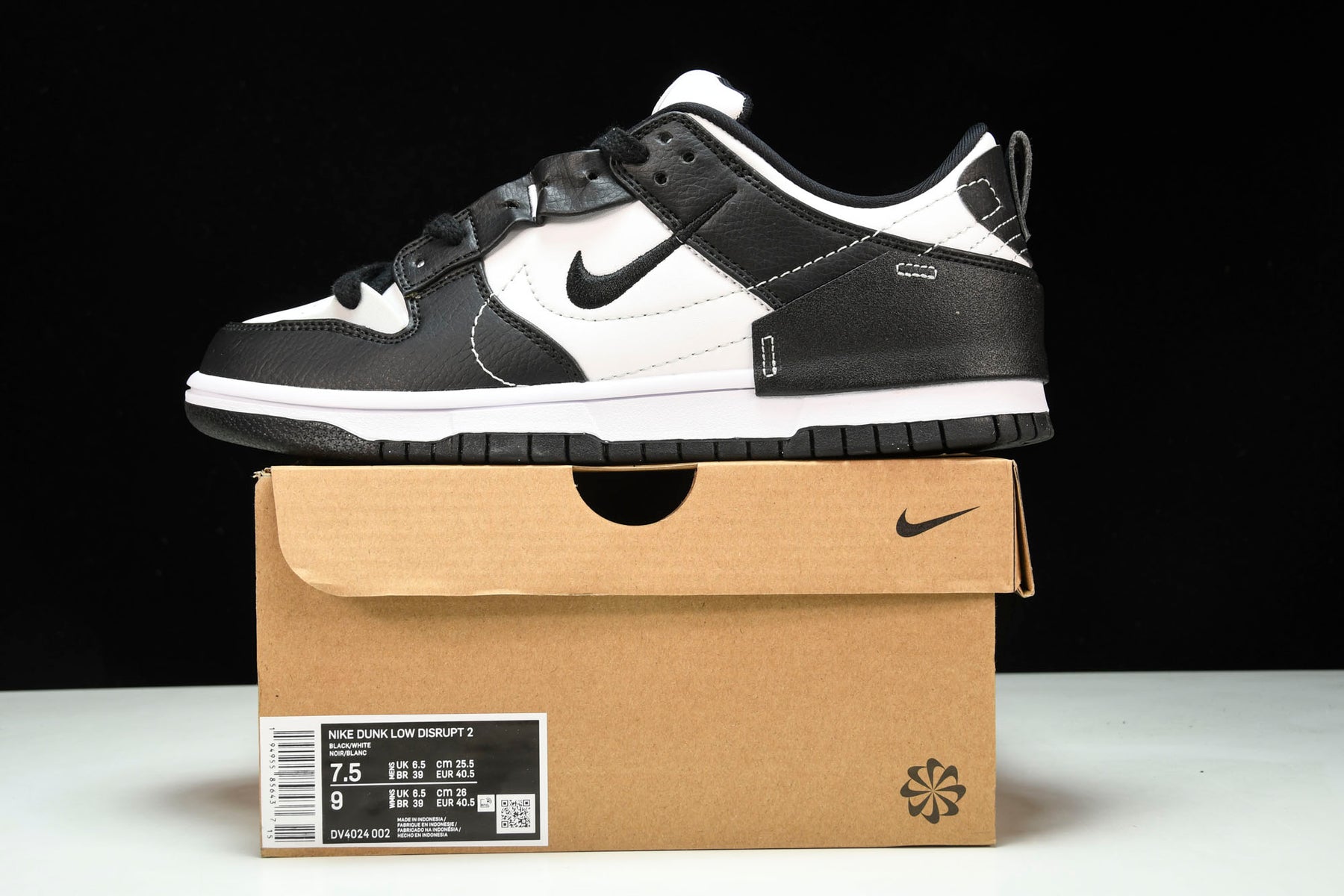 Nike Dunk Low Disrupt 2 Panda