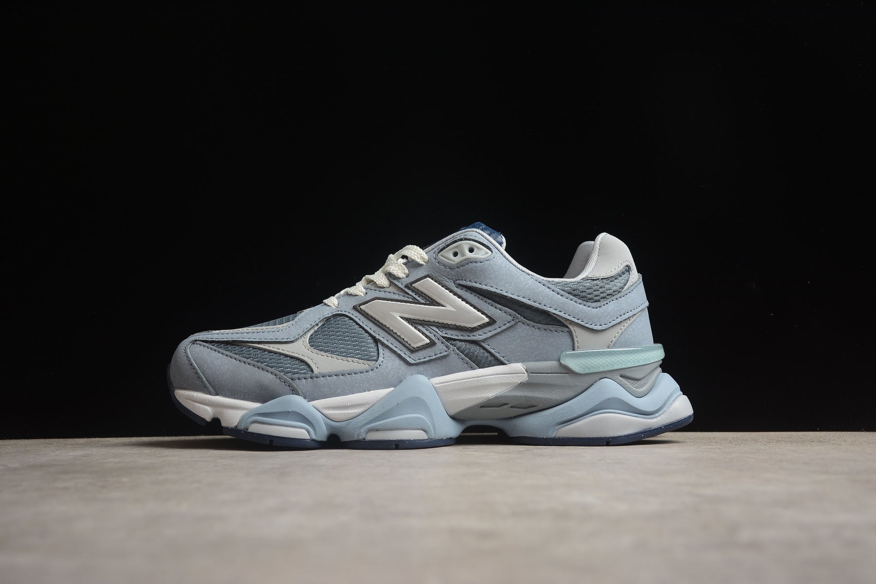 New Balance 9060 Grey Day