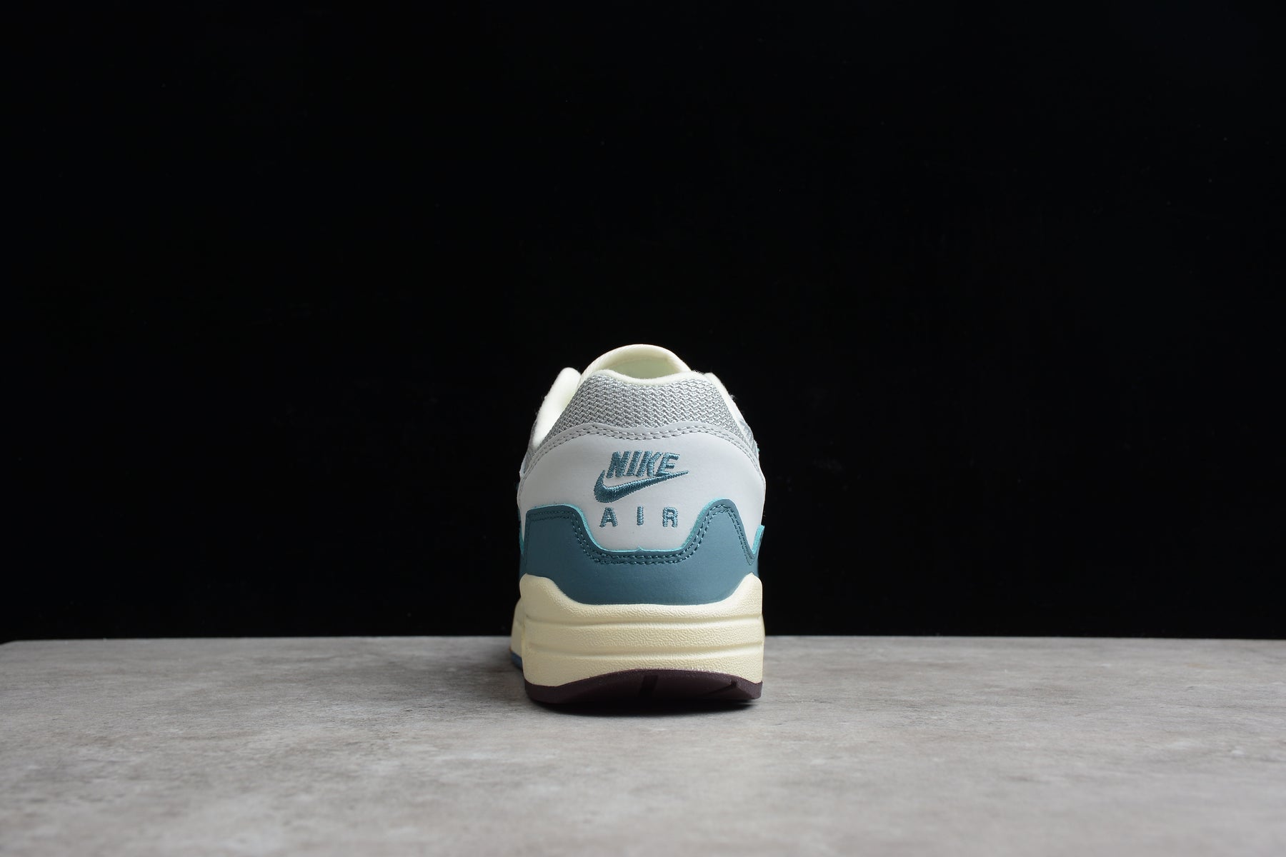 Nike Air Max 1 Patta Waves Noise Aqua