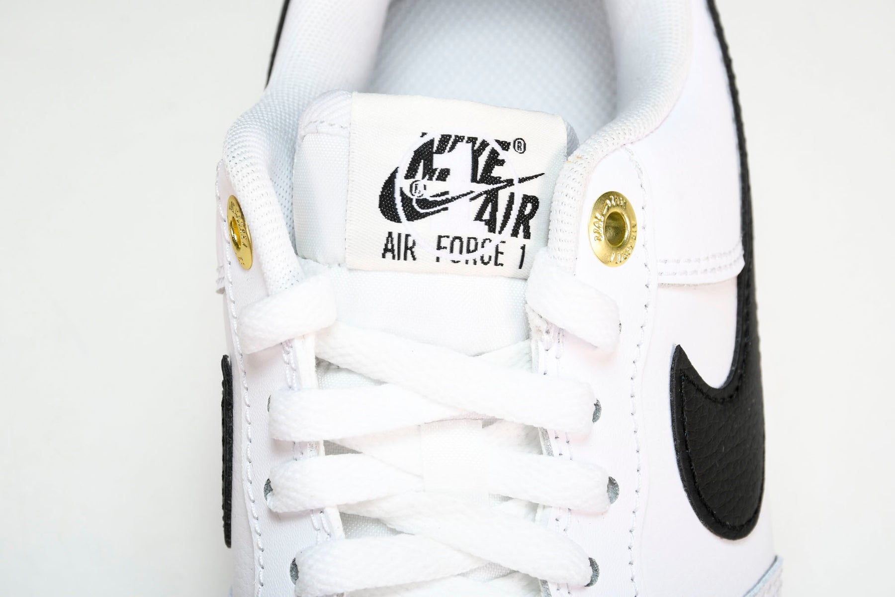 Nike Air Force 1 Low 40th Anniversary White Black