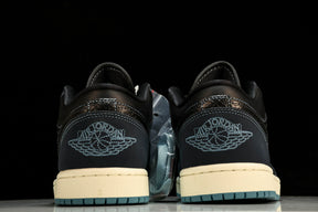 Air Jordan 1 Low SE Black Dark Obsidian Snakeskin