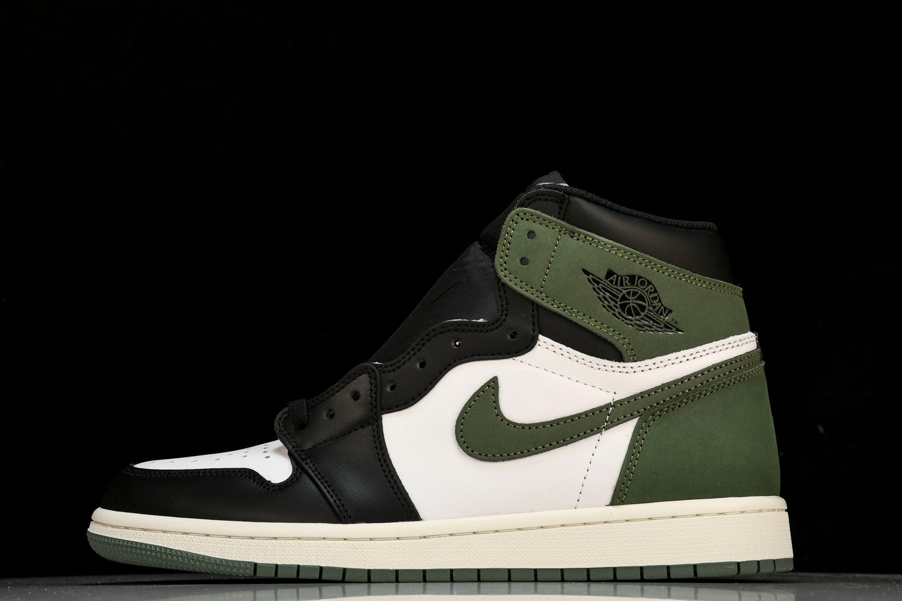 Air Jordan 1 Retro High Clay Green