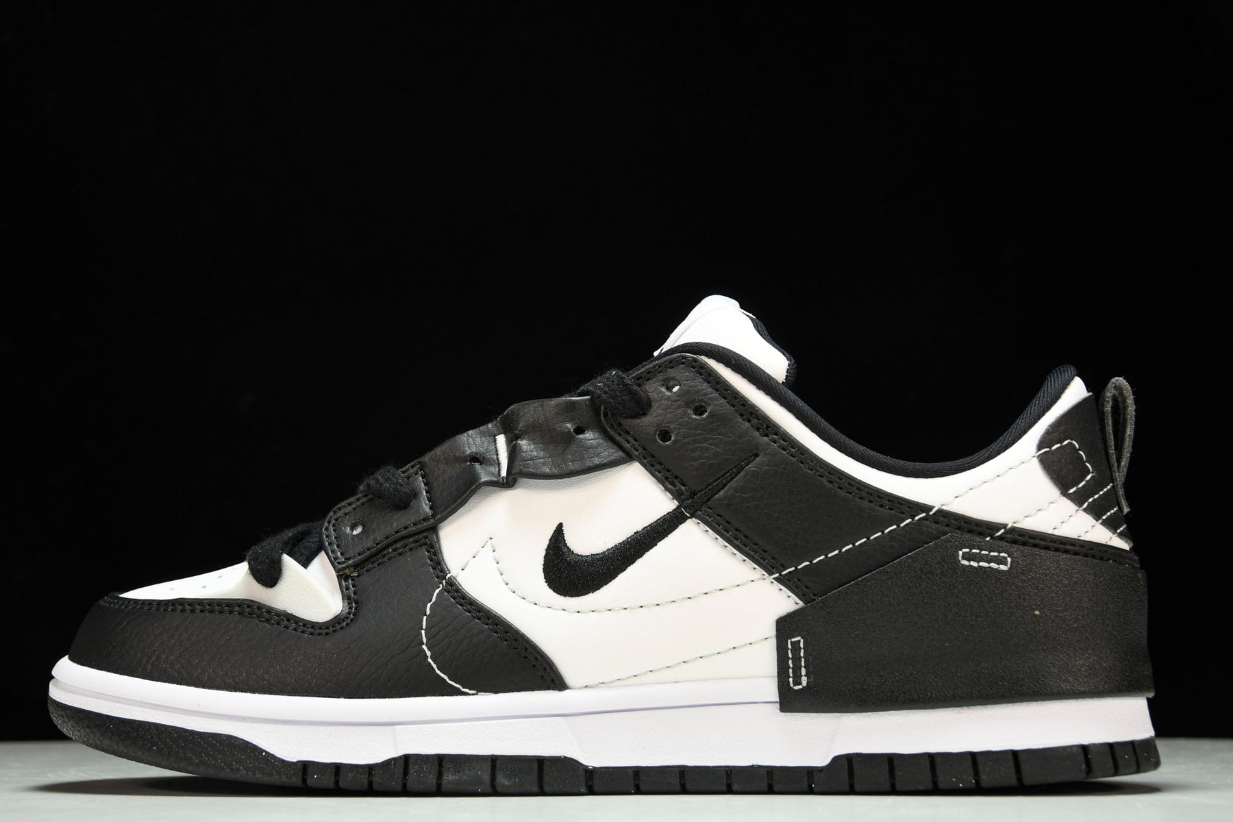 Nike Dunk Low Disrupt 2 Panda