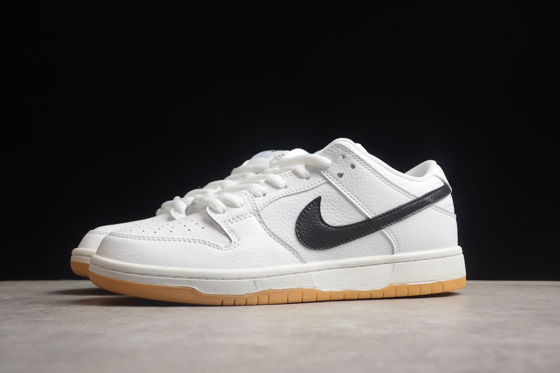 Nike SB Dunk Low Pro ISO White Gum