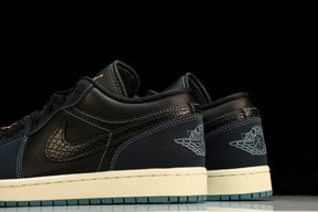 Air Jordan 1 Low SE Black Dark Obsidian Snakeskin