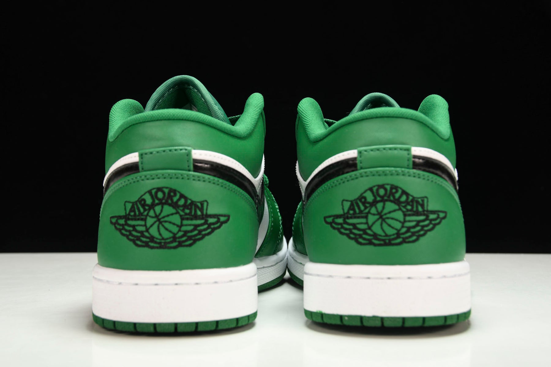 Air Jordan 1 Low Pine Green