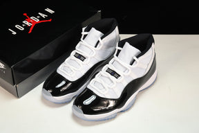 Air Jordan 11 Retro Concord